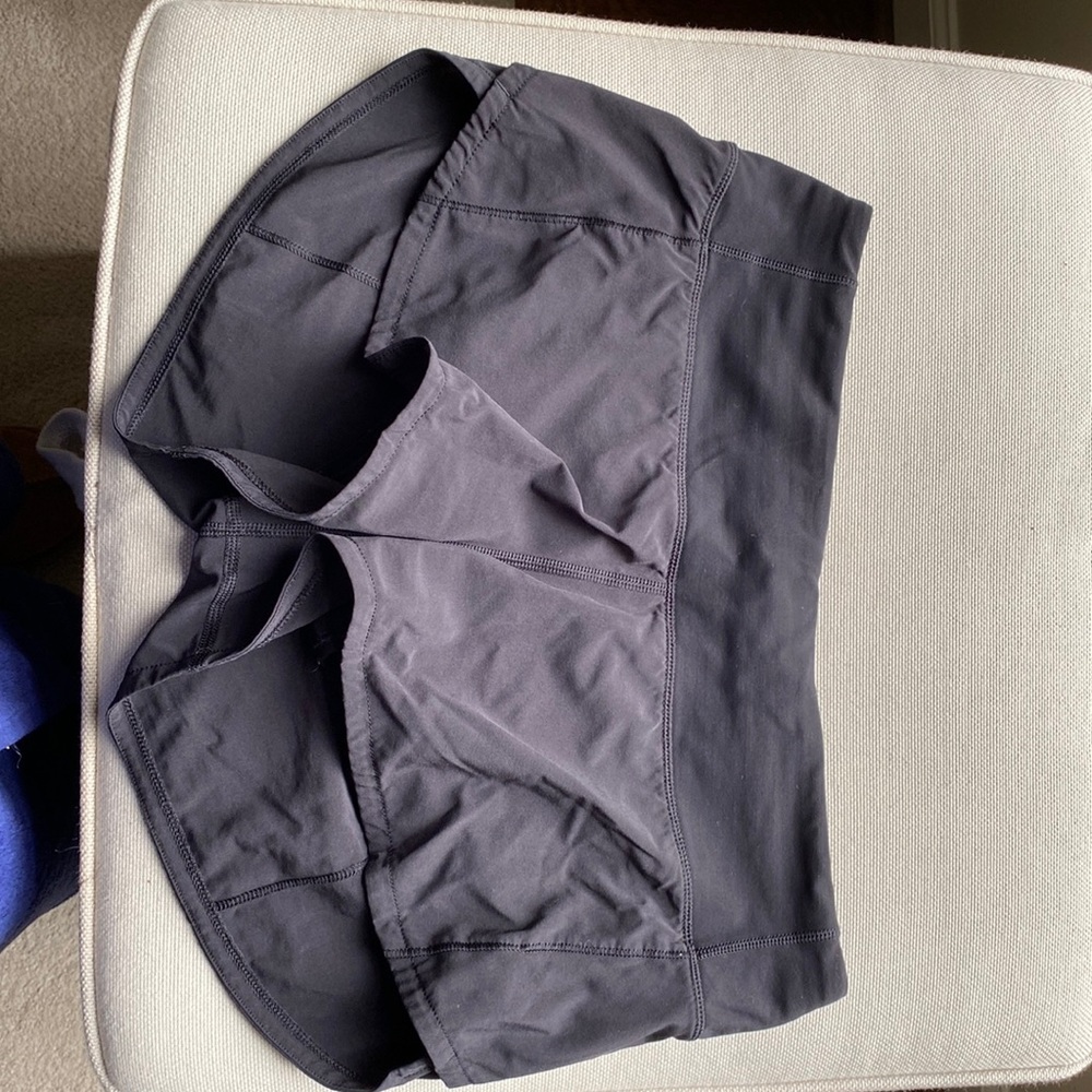 Black Lululemon size 5 Speed Up Shorts
